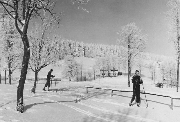 Skiläufer in Goldbach im Jahre 1934